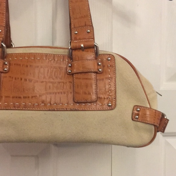 😍2/$29 M.C. MarcChantelVintage bag *pics - Picture 4 of 8